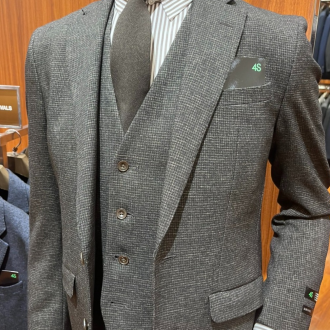 ブラウンスーツを探すならスーツセレクト!