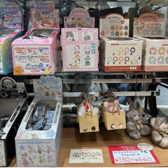 トレーディング雑貨入荷いたしました！