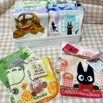 キャラクターハンカチが入荷いたしました🎀