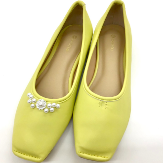 お手持ちのアイテムをパールで簡単アレンジ♡【reveリ〜ノ】